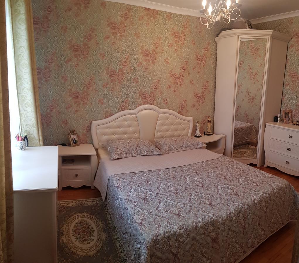 Люкс Апартаменты Центр Sochumi Exterior foto