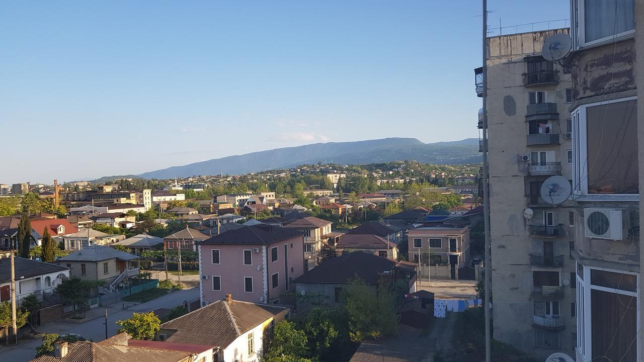 Люкс Апартаменты Центр Sochumi Exterior foto